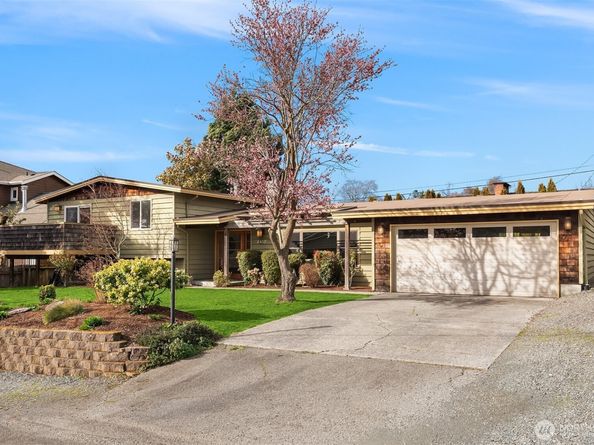 2416 NW 198th Street, Shoreline WA 98177