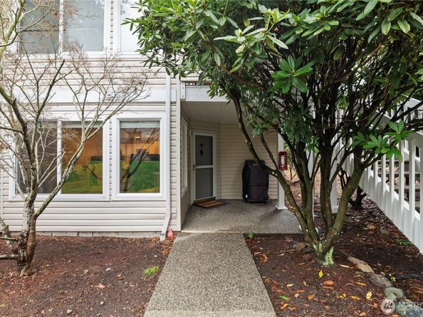 9210 Market Place K103, Lake Stevens WA 98258