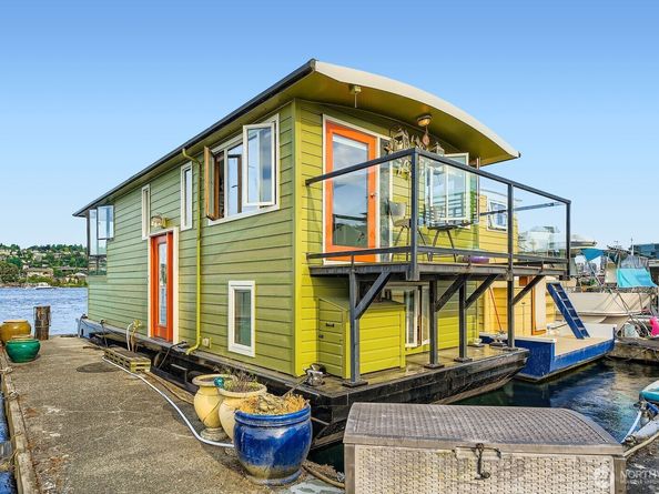 2040 Westlake Avenue N 26, Seattle WA 98109