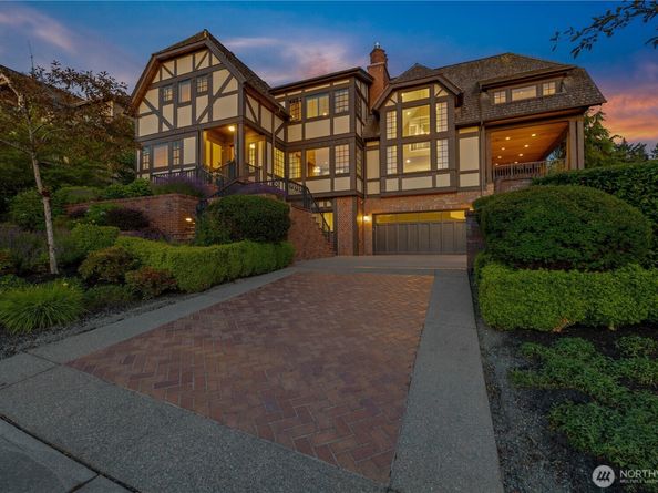 3169 NE Harrison Street, Issaquah WA 98029