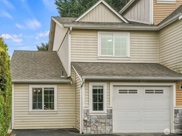 1814 I Street NE 214, Auburn WA 98002