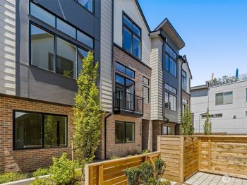 8337 B 12th Avenue NW