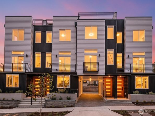 7560 43rd Avenue S, Seattle WA 98118
