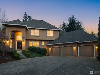 9512 213th Avenue NE