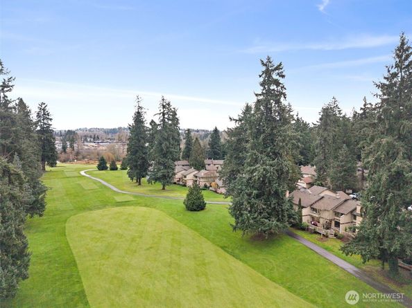 6514 NE 171st Place, Kenmore WA 98028