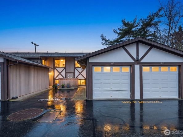 323 SW 112th Street 102, Seattle WA 98146