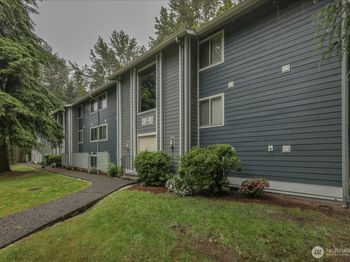4629 W Lake Sammamish Parkway SE
