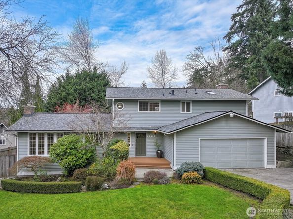 12412 NE 4th Place, Bellevue WA 98005