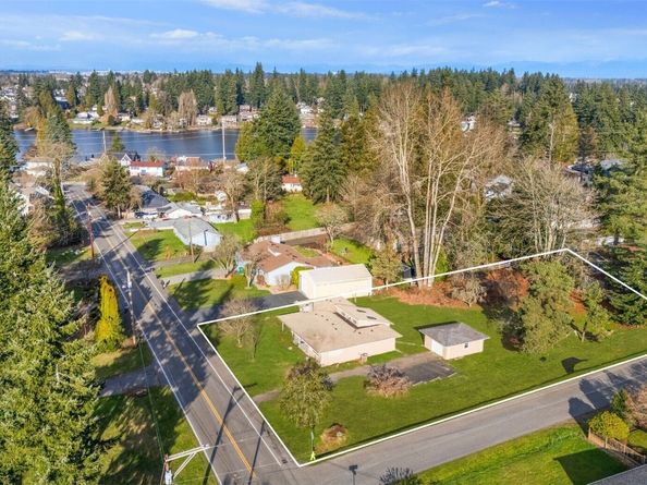 14603 40th Avenue W, Lynnwood WA 98087