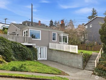 1215 W Armour Street