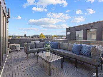 6604 Carleton Avenue S