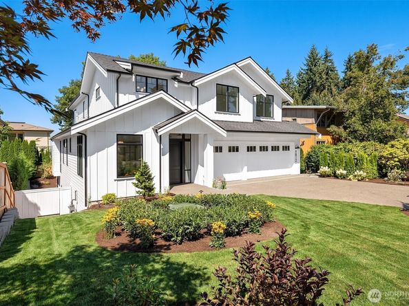 9812 NE 31st Street, Bellevue WA 98004