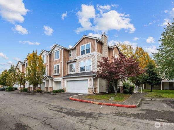 23228 59th Court S, Kent WA 98032