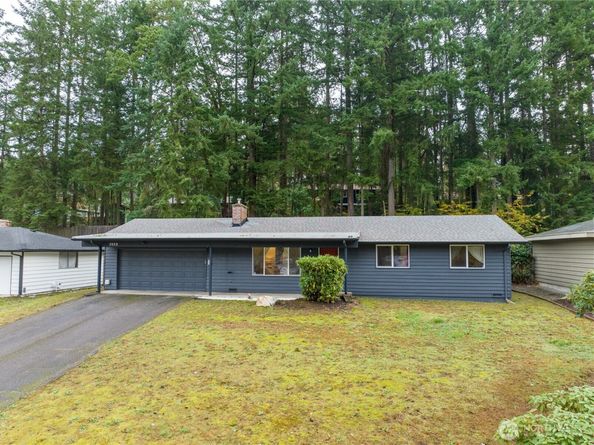 3929 Briarwood Drive SE, Port Orchard WA 98366