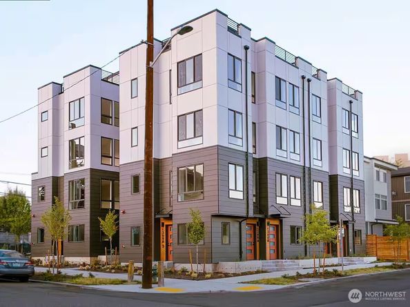 444 13th Avenue, Seattle WA 98122