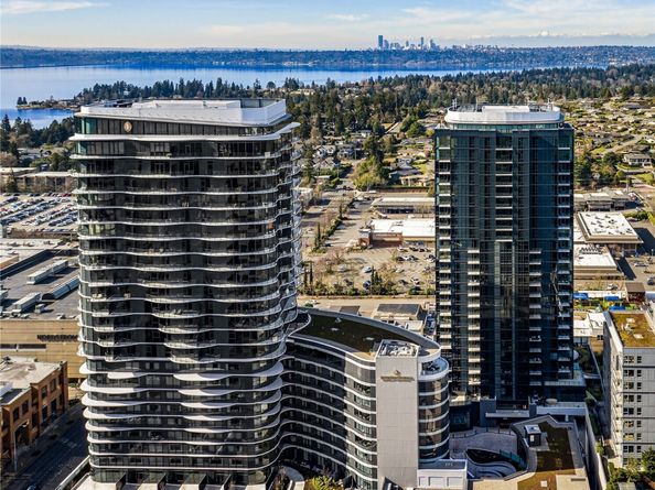 838 Avenue Square NE 2602, Bellevue WA 98004