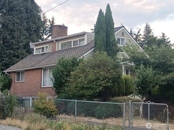 522 NE 127th Street