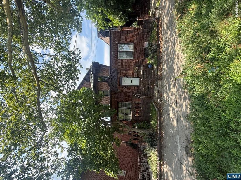 1925 Kennedy Boulevard, Jersey City NJ 07305