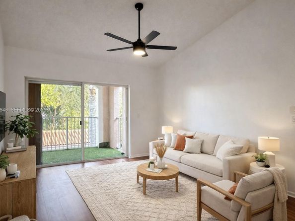 12124 Saint Andrews Pl 305, Miramar FL 33025