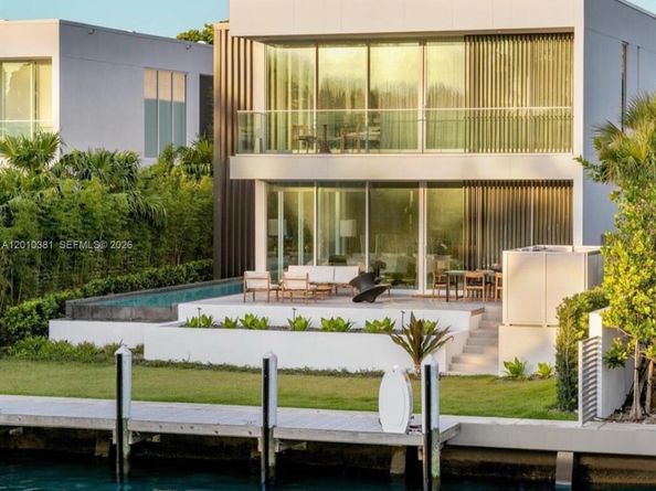 1081 W 48th St N01, Miami Beach FL 33140