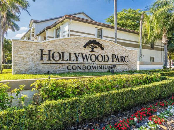 650 S Park Rd 135, Hollywood FL 33021