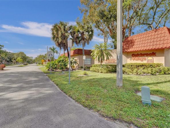 8260 SW 24th St 6210, North Lauderdale FL 33068