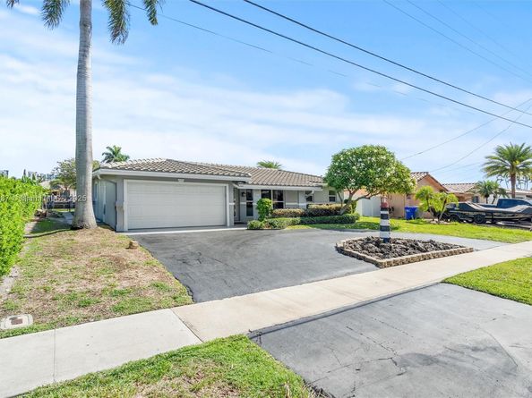 321 SE 4th St, Pompano Beach FL 33060