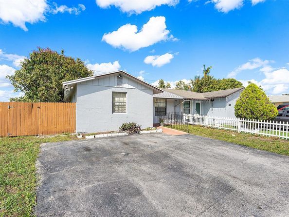 5177 Cannon Way, West Palm Beach FL 33415