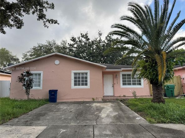 20138 NW 38th Pl, Miami Gardens FL 33055