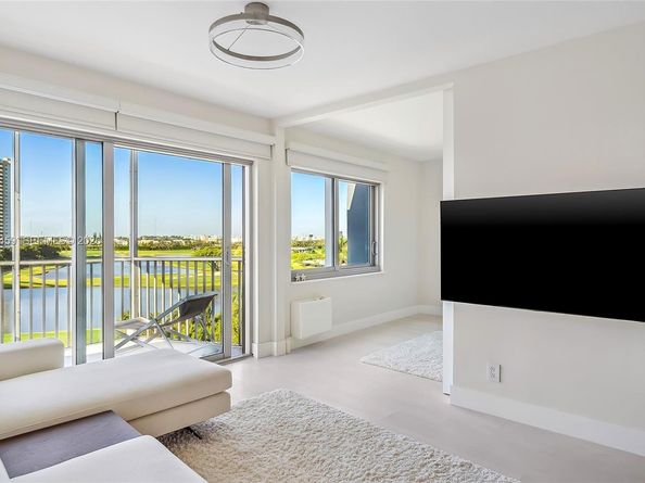 300 Diplomat Pkwy 811, Hallandale Beach FL 33009