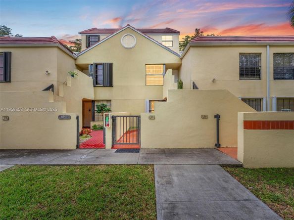 13078 SW 88th Ln B102, Miami FL 33186