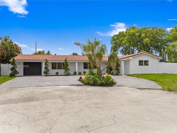 1710 SW 1st Ave, Pompano Beach FL 33060