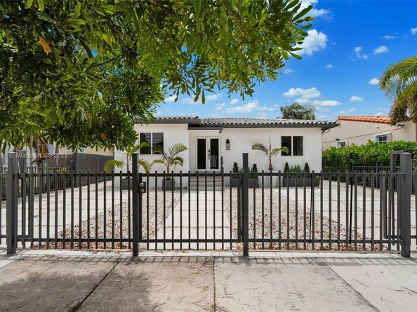 2940 SW 12th St, Miami FL 33135