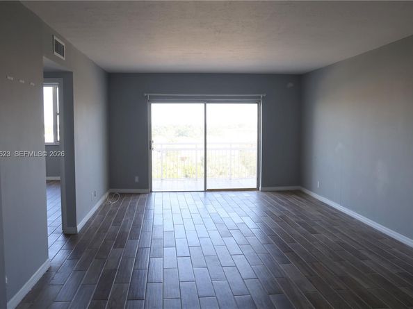 Undisclosed Address #A11965623, Hollywood FL 33021