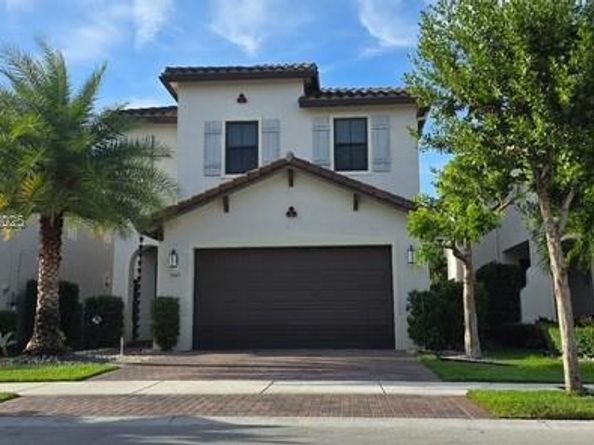 3345 W 95th Ter, Hialeah FL 33018