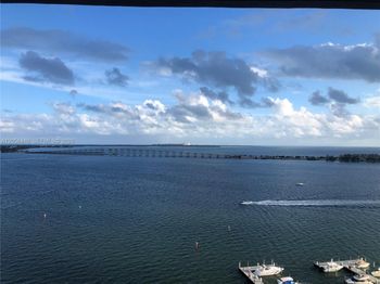 1541 Brickell Ave