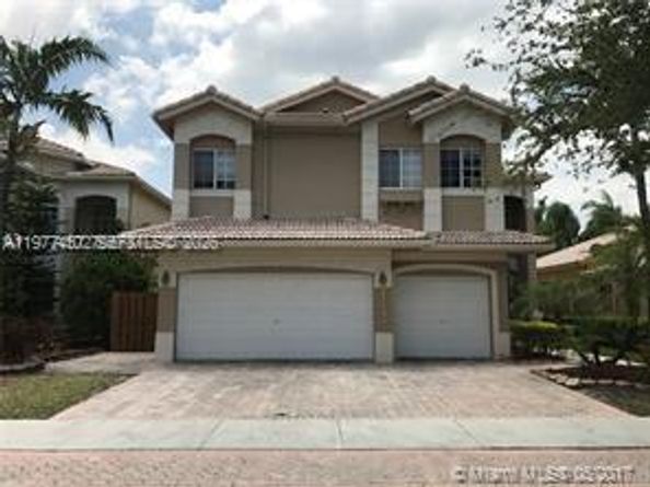11142 NW 72nd Ter, Doral FL 33178