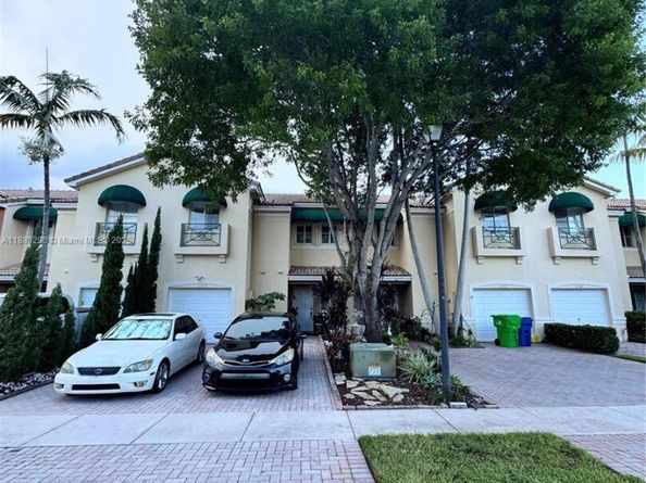 11373 NW 34th Pl, Sunrise FL 33323