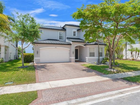 4892 SW 173rd Ave, Miramar FL 33029