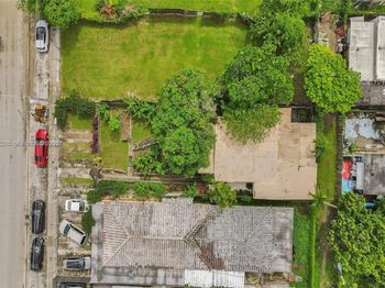 2644 NW 22nd Ct