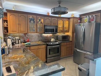 2731 NE 14th St Cswy