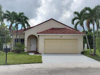 777 Tanglewood Cir