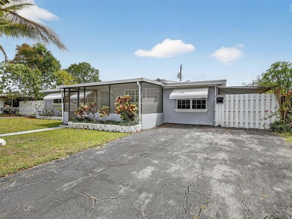 6842 NW 15th St, Plantation FL 33313