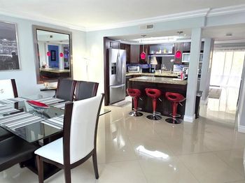 3282 N Pine Island Rd