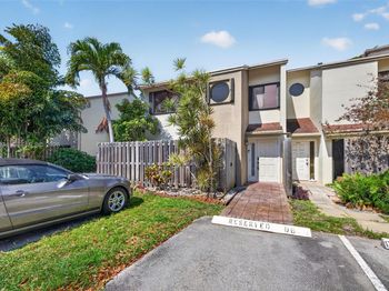 341 City View Dr