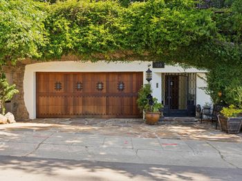 120 Gramercy Drive