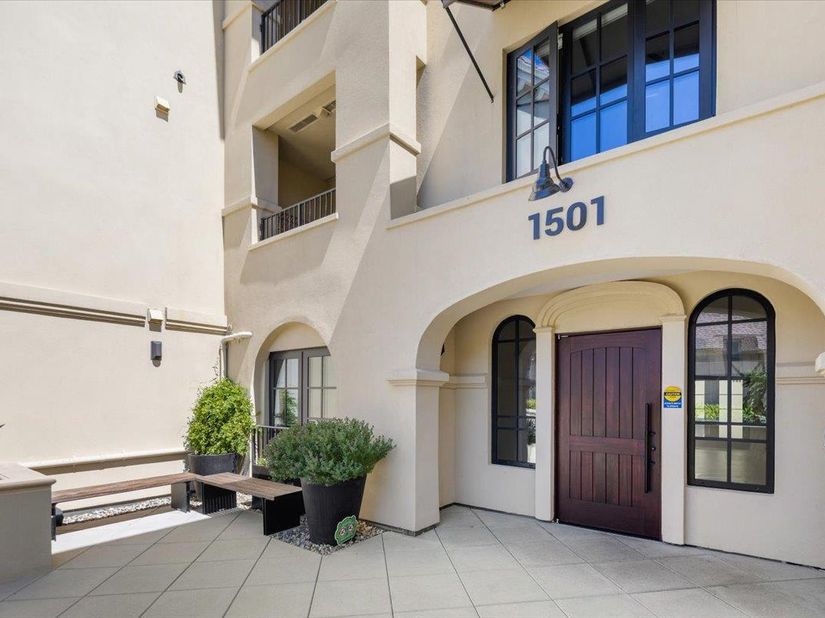1501 Cherry Street 203, San Carlos CA 94070