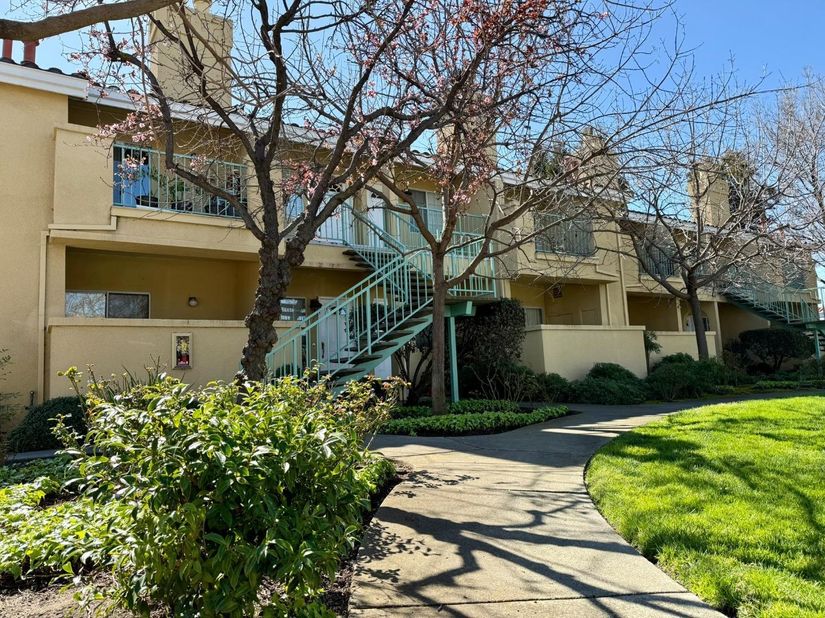 106 Sunnyhills Court, Milpitas CA 95035
