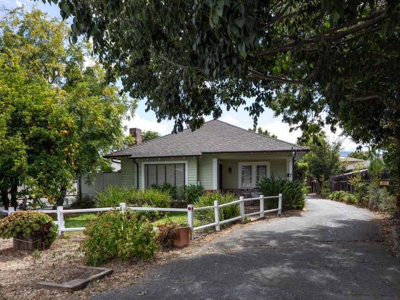 33 Church Street, Mountain View CA 94041