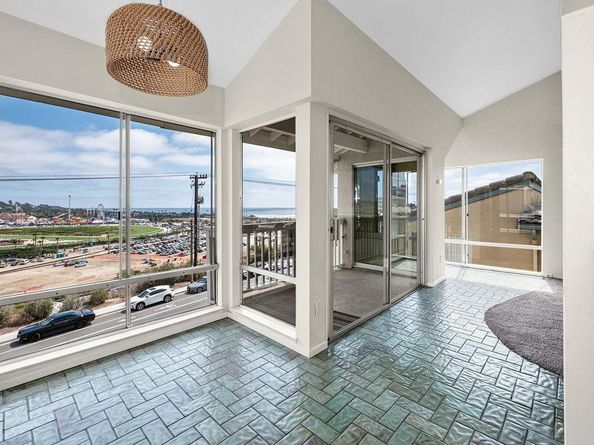 241 Turf View Drive, Solana Beach CA 92075